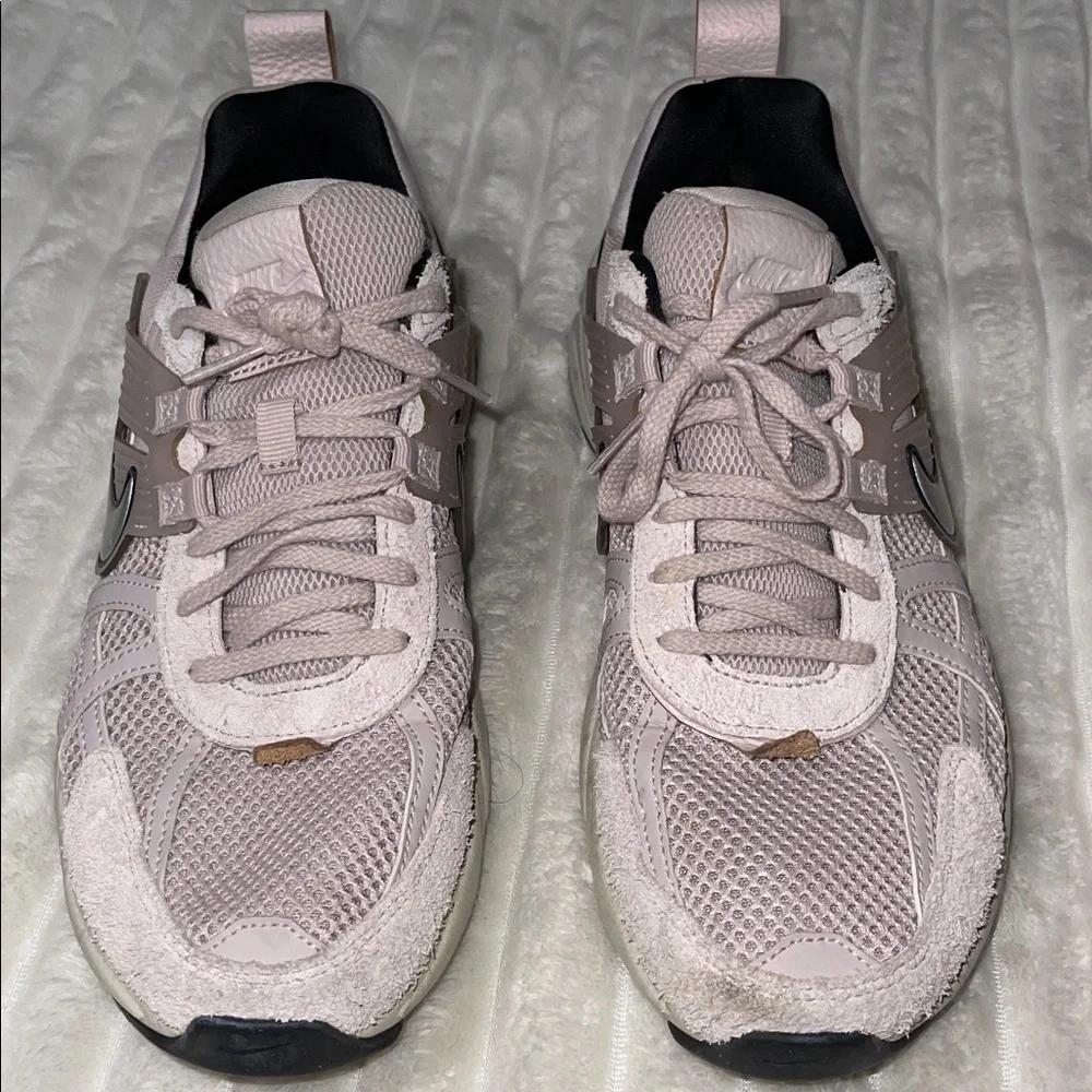 Nike V2K Run | Size 10